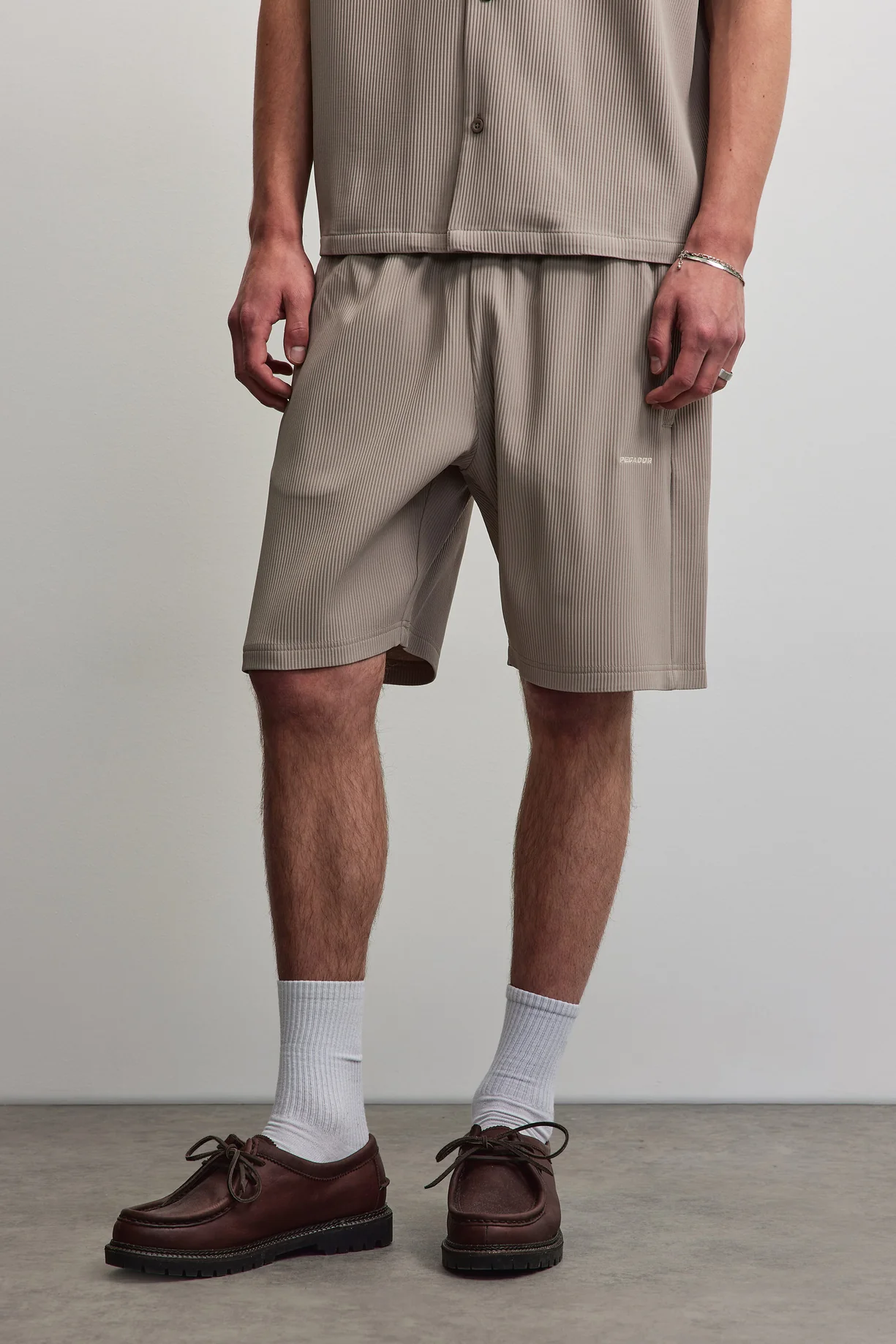 Troy Plissee Shorts Warm Taupe Troy Plissee Shorts Warm Taupe